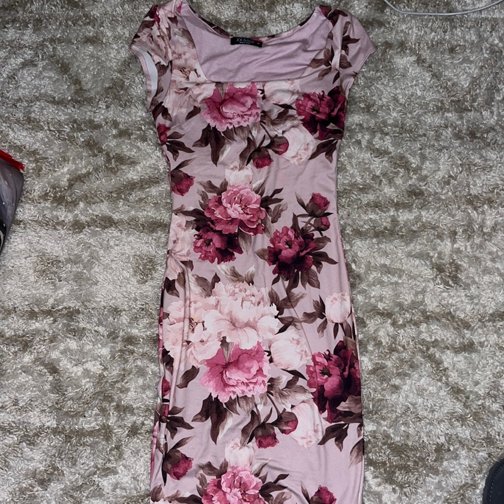 Joe & Elle Body Con Flower Dress